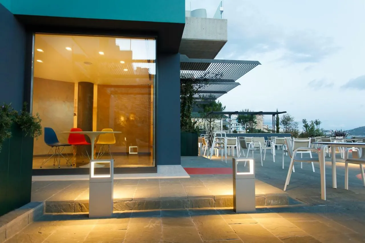 Buze Boutique Hotel Sarandë Albanien