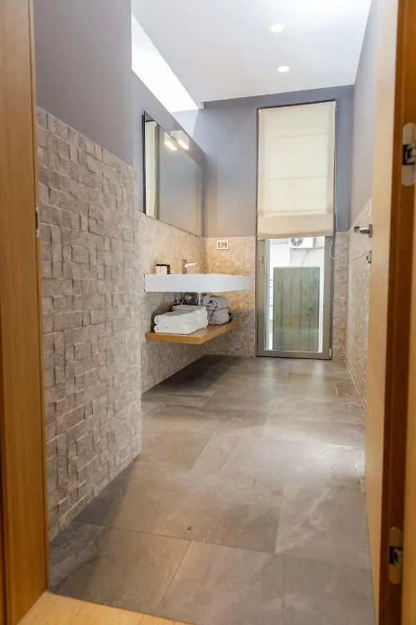 Buze Boutique Hotel Sarandë