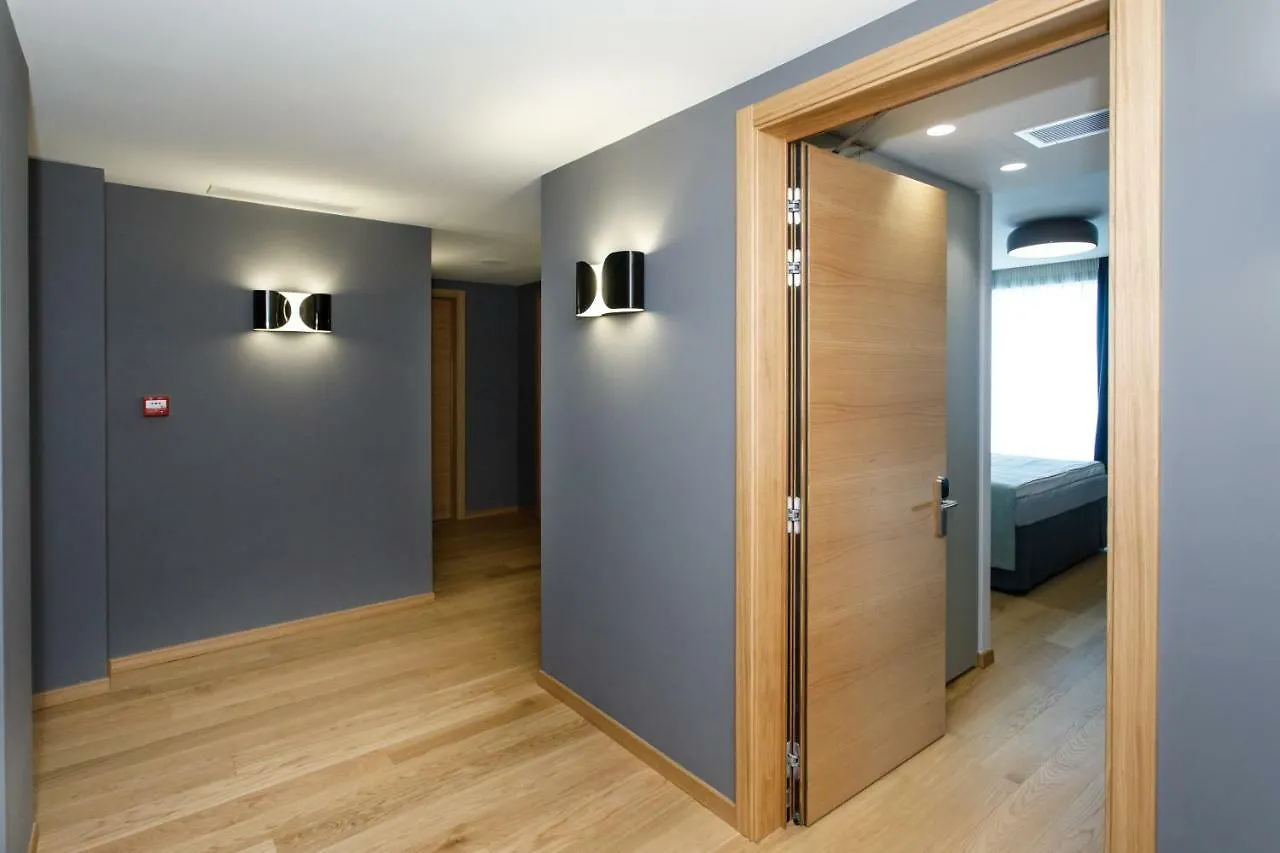 Buze Boutique Hotel Sarandë