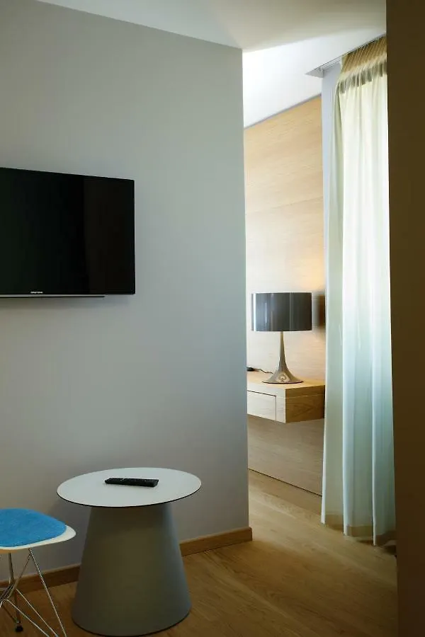 Buze Boutique Hotel Sarandë Albanien