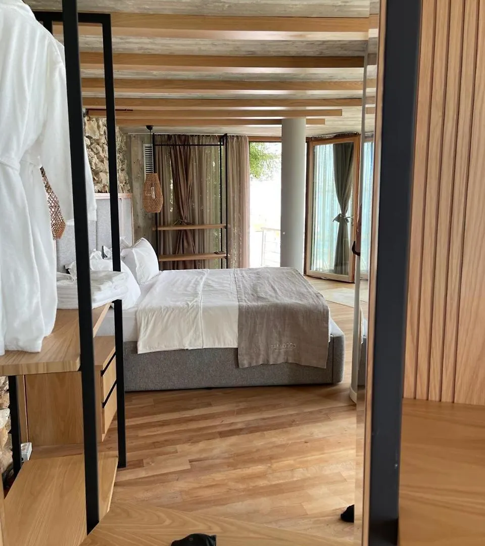 ****  Buze Boutique Hotel Sarandë Albanië