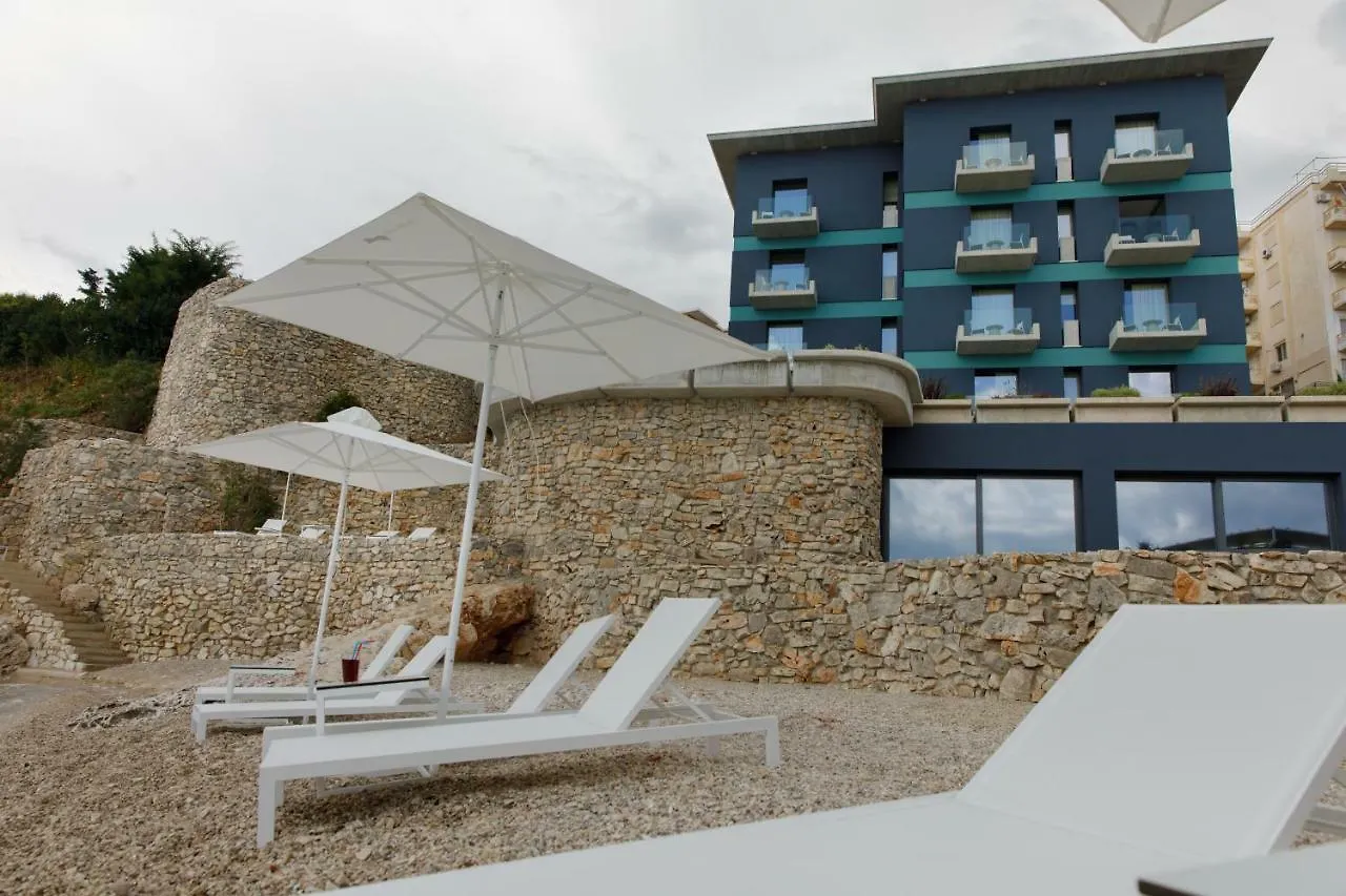 Buze Boutique Hotel Sarandë