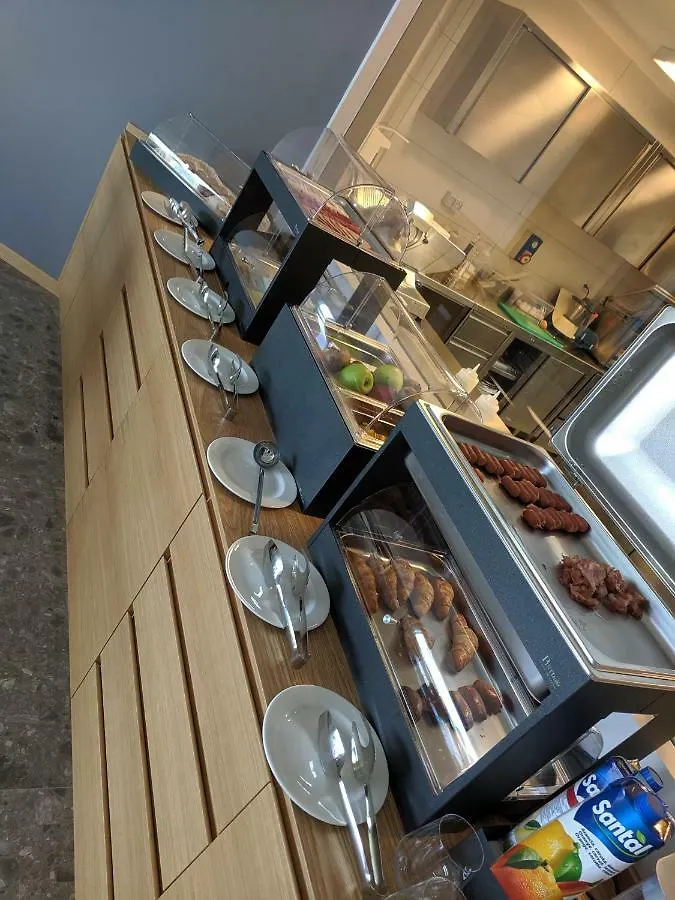 ****  Buze Boutique Hotel Sarandë Albanië