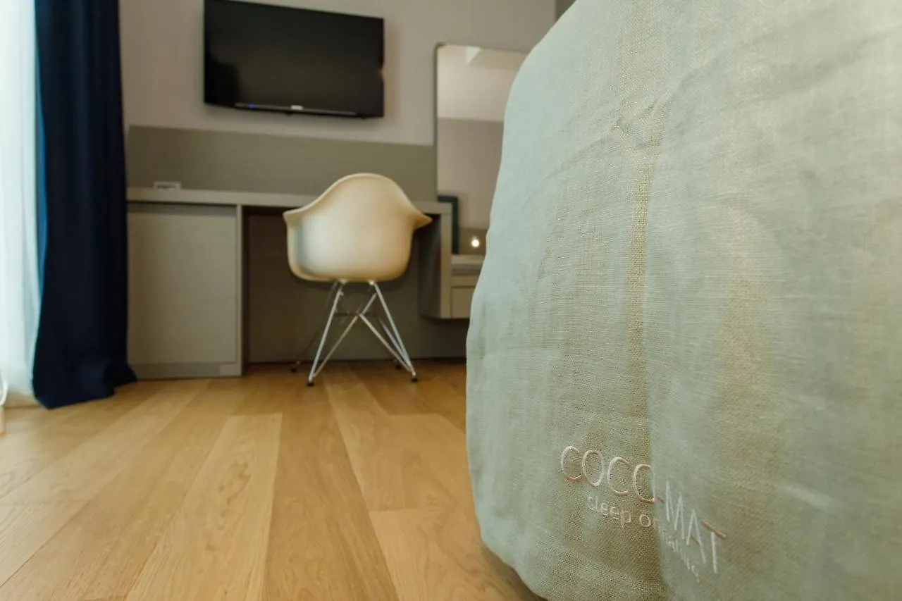 Buze Boutique Hotel Sarandë